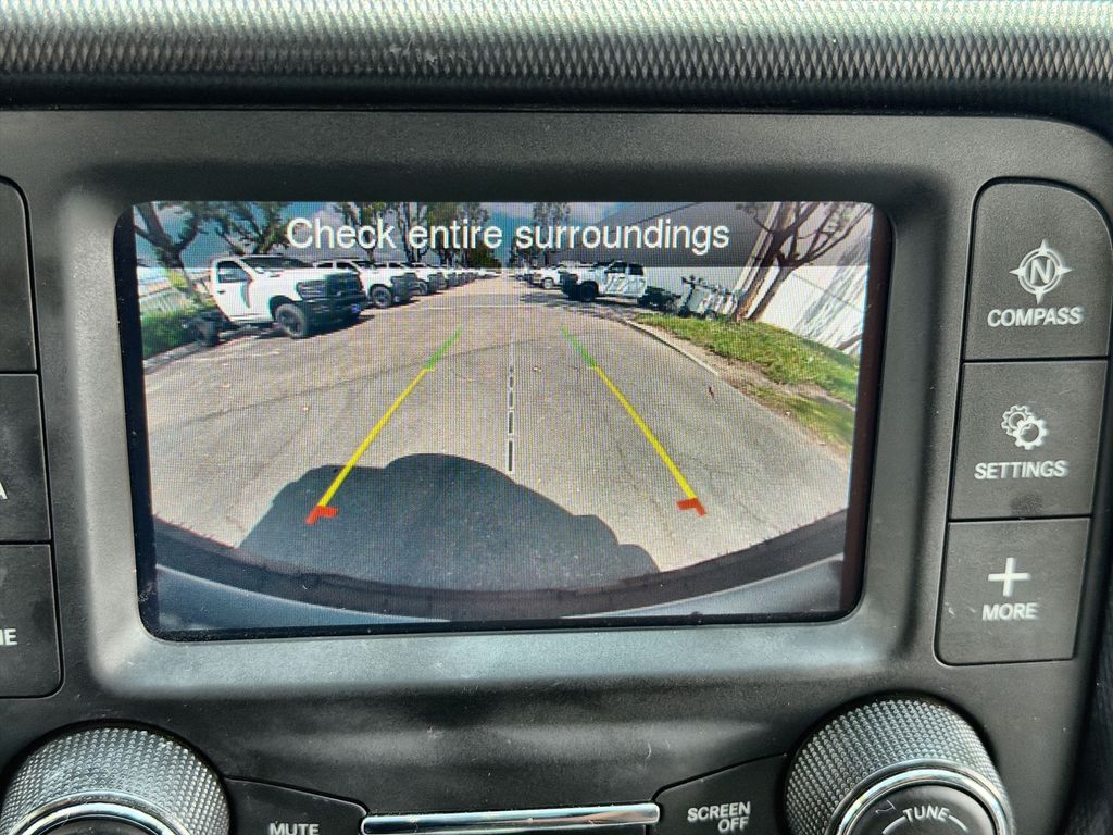 Used 2020 Jeep Wrangler - photo 25