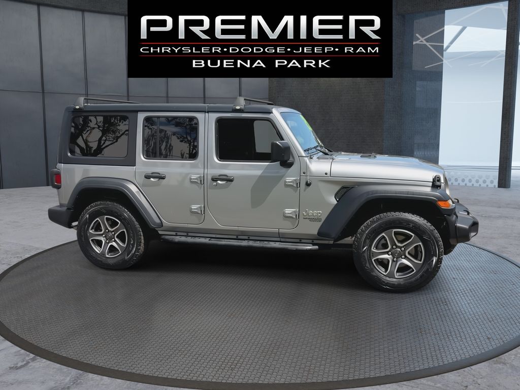 Used 2020 Jeep Wrangler - photo 11