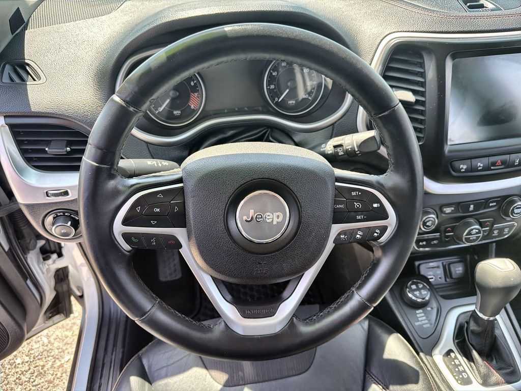 Used 2014 Jeep Cherokee - photo 13
