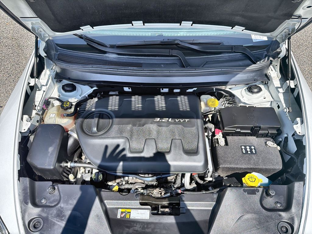 Used 2014 Jeep Cherokee - photo 19