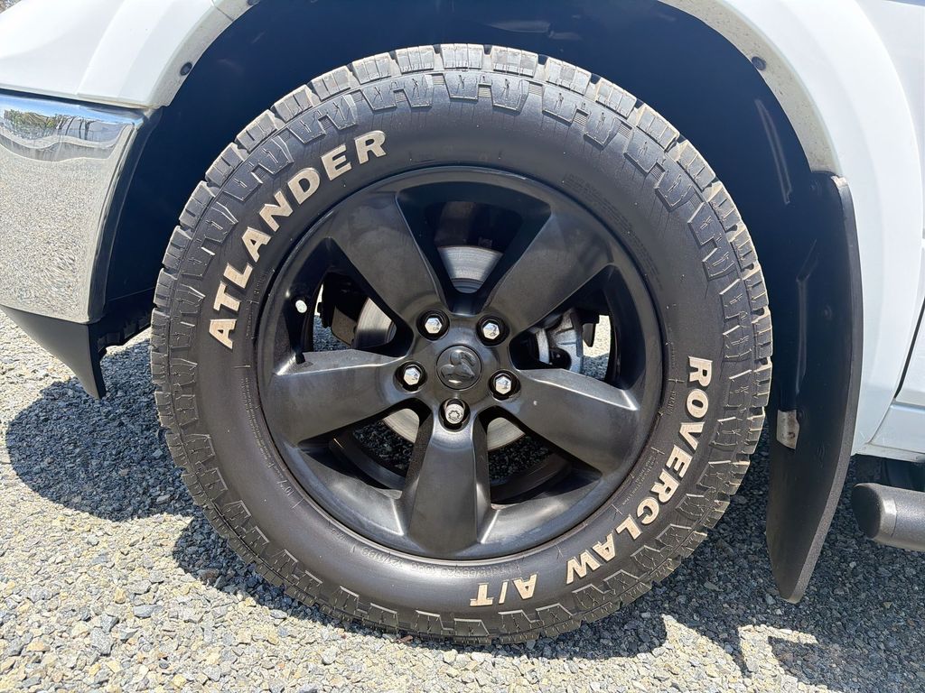 Used 2018 Ram 1500 - photo 20