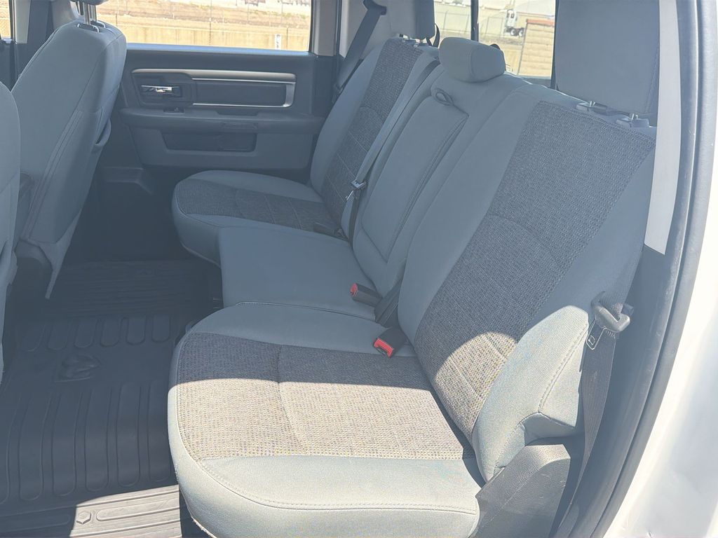 Used 2018 Ram 1500 - photo 26