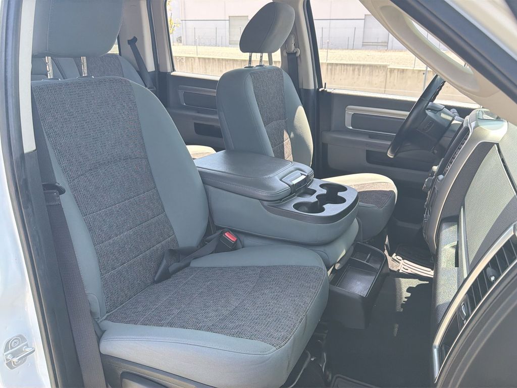 Used 2018 Ram 1500 - photo 27