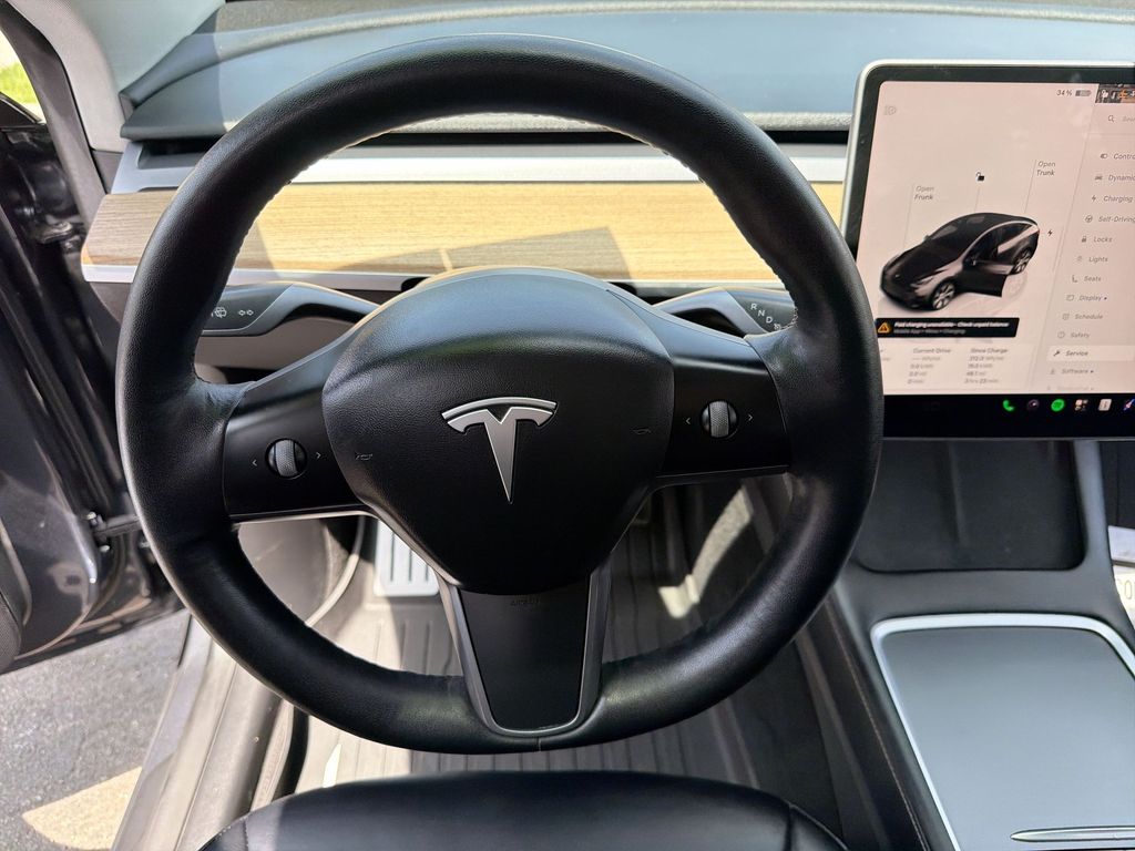 Used 2022 Tesla Model Y - photo 11