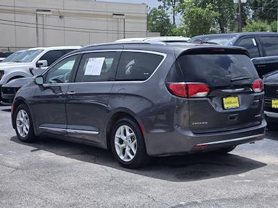 2020 Chrysler Pacifica FWD Minivan for sale #241443A - photo 2