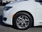 Used 2018 Chrysler Pacifica Limited Minivan for sale #253065A - photo 5