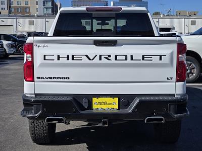 Used 2022 Chevrolet Silverado 1500 LT Crew Cab for sale #253350A - photo 2