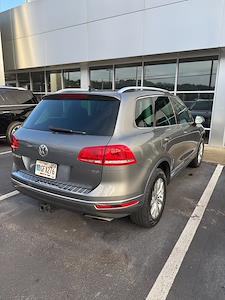 Used 2016 Volkswagen Touareg for sale #25FT1157B - photo 2