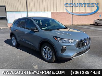 Used 2025 Ford Escape - photo 1