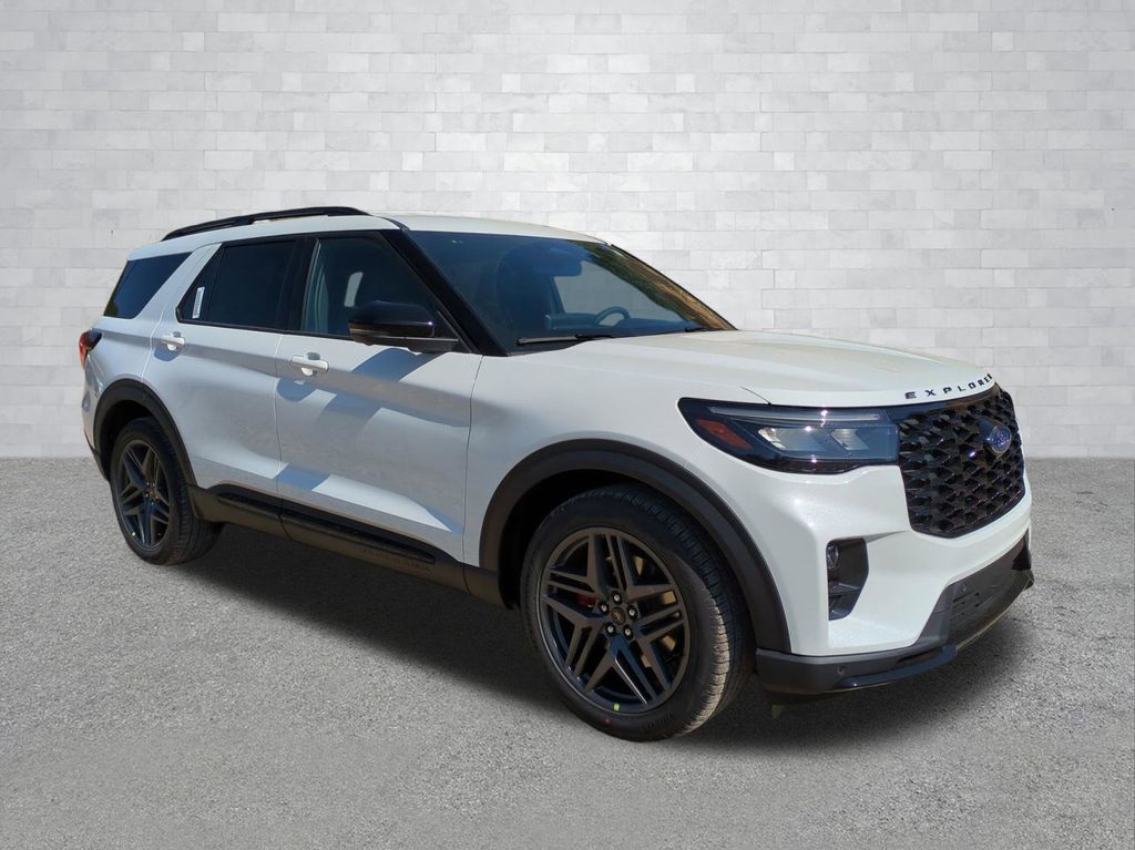 New 2026 Ford Explorer - photo 2