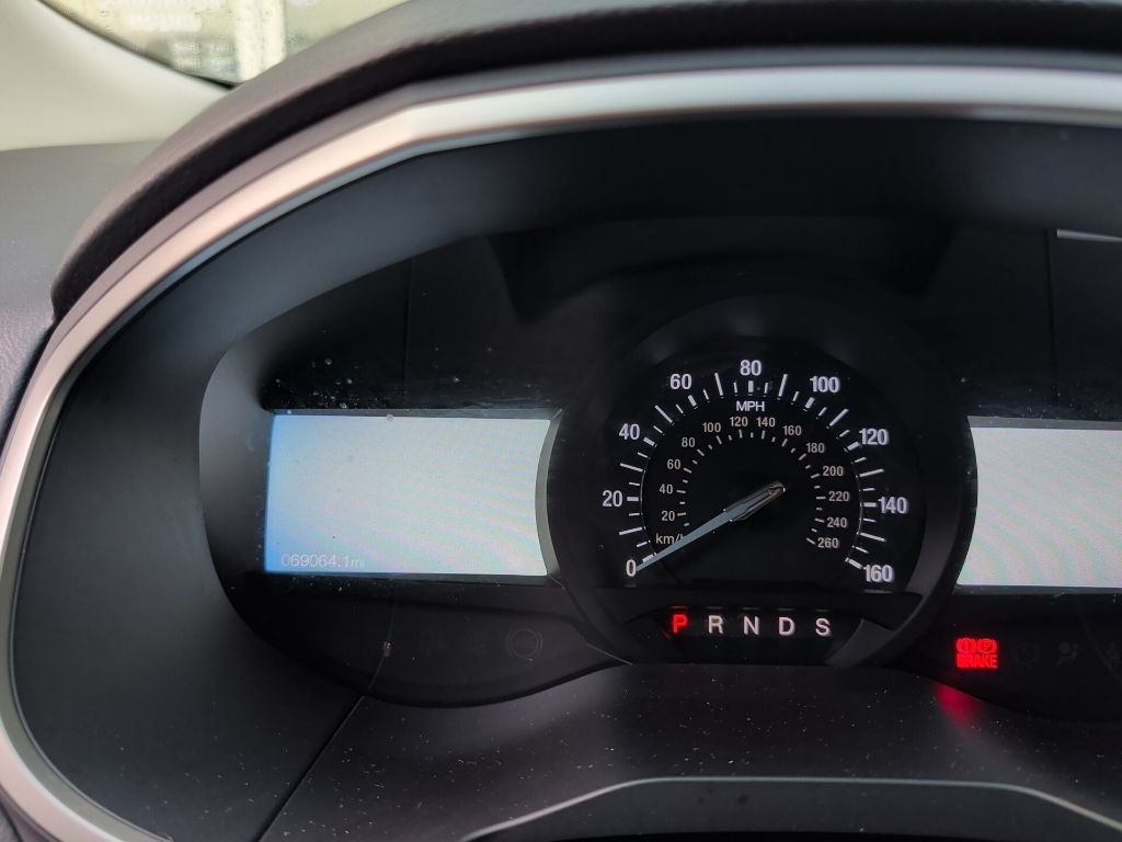 Used 2017 Ford Edge - photo 5