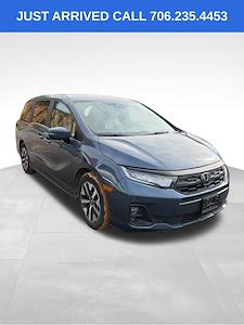 Used 2025 Honda Odyssey - photo 1