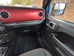 2022 Jeep Gladiator Crew Cab 4WD Pickup for sale #PW9525B - photo 17