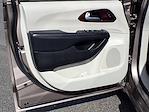 2017 Chrysler Pacifica FWD Minivan for sale #250965B - photo 22
