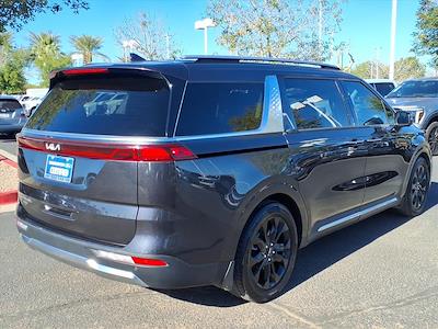 Used 2022 Kia Carnival SX Prestige Minivan for sale #252448A - photo 2