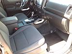 Used 2023 Nissan Frontier SV Crew Cab Pickup for sale #C243639A - photo 11