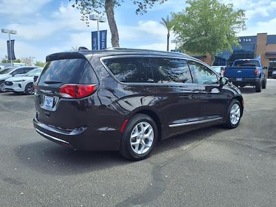 Used 2017 Chrysler Pacifica Minivan for sale #P8696A - photo 2