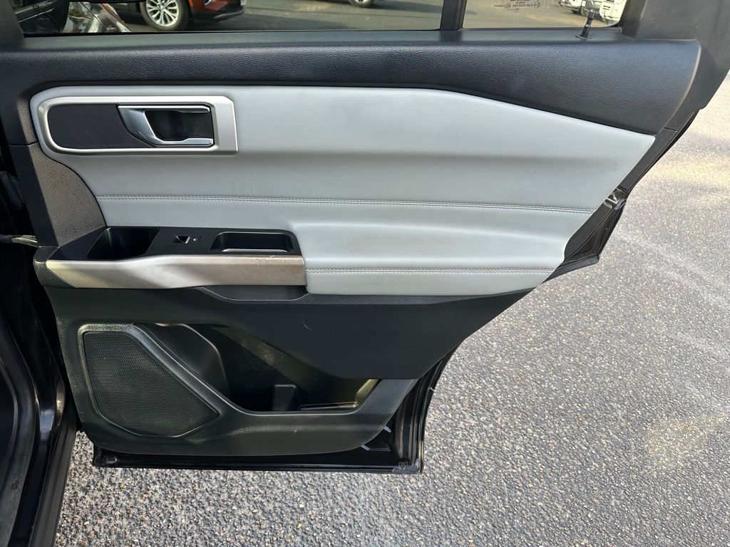 Used 2022 Ford Explorer - photo 22