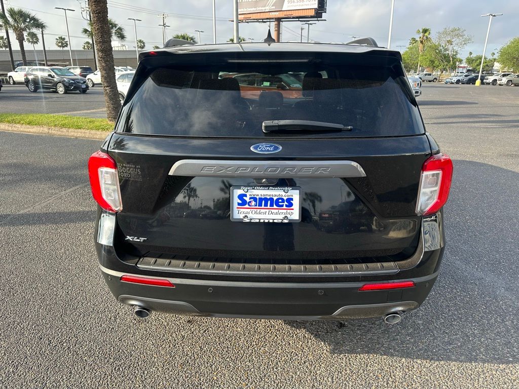Used 2022 Ford Explorer - photo 7
