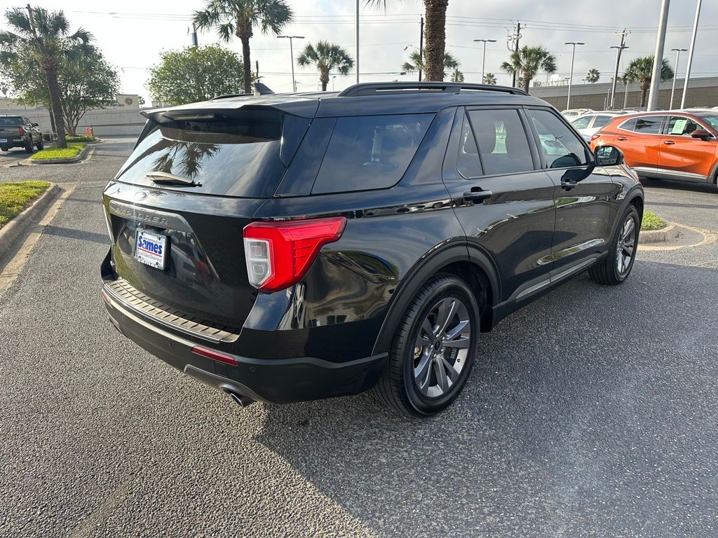 Used 2022 Ford Explorer - photo 8
