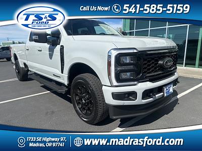 New 2025 Ford F-250 Lariat Crew Cab 4x4 Pickup for sale #73582 - photo 1