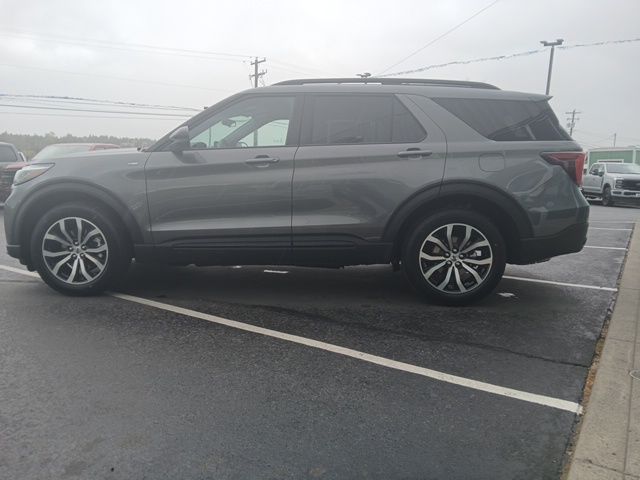 New 2026 Ford Explorer - photo 8