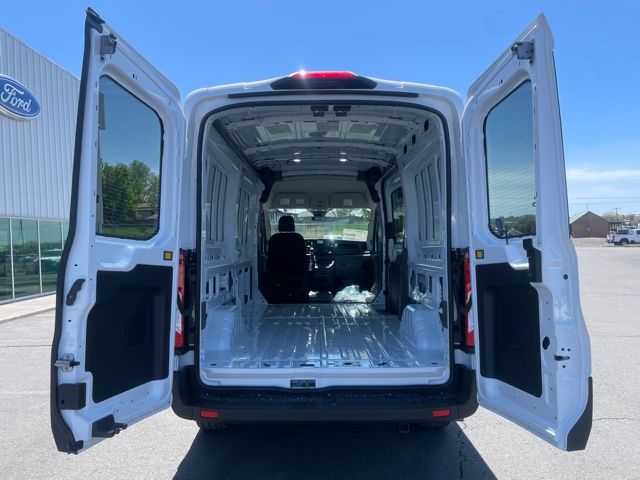 Used 2024 Ford Transit 150 - photo 7