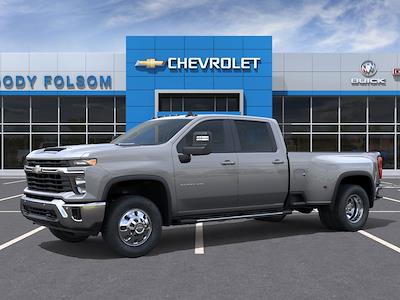 New 2026 Chevrolet Silverado 3500 LT Crew Cab 4WD Pickup for sale #152556 - photo 2