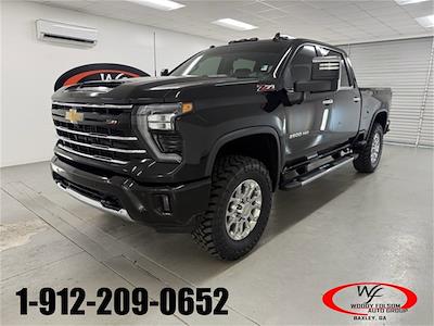 2025 Chevrolet Silverado 2500 Crew Cab 4WD Pickup for sale #TC043054 - photo 1