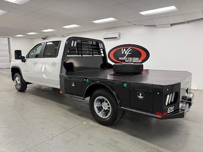 New 2025 Chevrolet Silverado 3500 Crew Cab Flatbed Truck for sale #TC070658 - photo 2