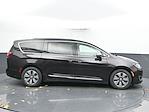 2018 Chrysler Pacifica FWD Minivan for sale #01K420 - photo 11