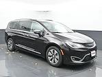 2018 Chrysler Pacifica FWD Minivan for sale #01K420 - photo 4