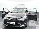 2018 Chrysler Pacifica FWD Minivan for sale #01K420 - photo 45