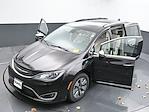 2018 Chrysler Pacifica FWD Minivan for sale #01K420 - photo 54