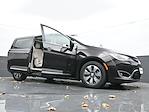 2018 Chrysler Pacifica FWD Minivan for sale #01K420 - photo 60
