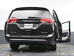 2018 Chrysler Pacifica FWD Minivan for sale #01K420 - photo 65