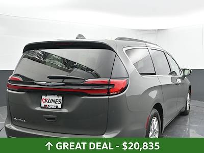 2022 Chrysler Pacifica FWD Minivan for sale #01P2419 - photo 2