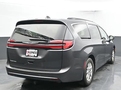 2022 Chrysler Pacifica FWD Minivan for sale #01P2459 - photo 2