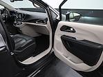 2022 Chrysler Pacifica FWD Minivan for sale #01P2459 - photo 17