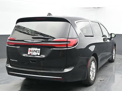 2023 Chrysler Pacifica FWD Minivan for sale #01P2505 - photo 2