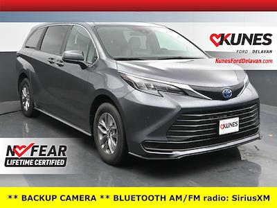 2025 Toyota Sienna FWD Minivan for sale #01P2687 - photo 1