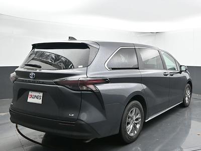 2025 Toyota Sienna FWD Minivan for sale #01P2687 - photo 2
