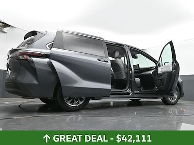 Used 2025 Toyota Sienna LE Minivan for sale #01P2687 - photo 1