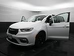 Used 2024 Chrysler Pacifica Touring L Minivan for sale #01P2801 - photo 9
