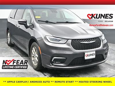 Used 2023 Chrysler Pacifica Touring L Minivan for sale #01P2826 - photo 1