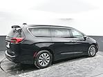 Used 2024 Chrysler Pacifica Select Minivan for sale #01P2831 - photo 11