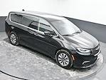 Used 2024 Chrysler Pacifica Select Minivan for sale #01P2831 - photo 31