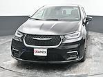 Used 2024 Chrysler Pacifica Select Minivan for sale #01P2831 - photo 4