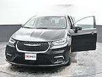 Used 2024 Chrysler Pacifica Select Minivan for sale #01P2831 - photo 50