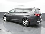 Used 2018 Chrysler Pacifica Touring Plus Minivan thumbnail 9